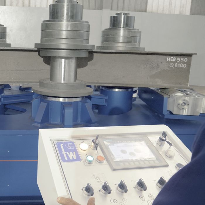 FACCIN Curvadora de Perfiles – modelo RCMI
